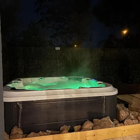 וילה Superbe Villa, Piscine Chauffee